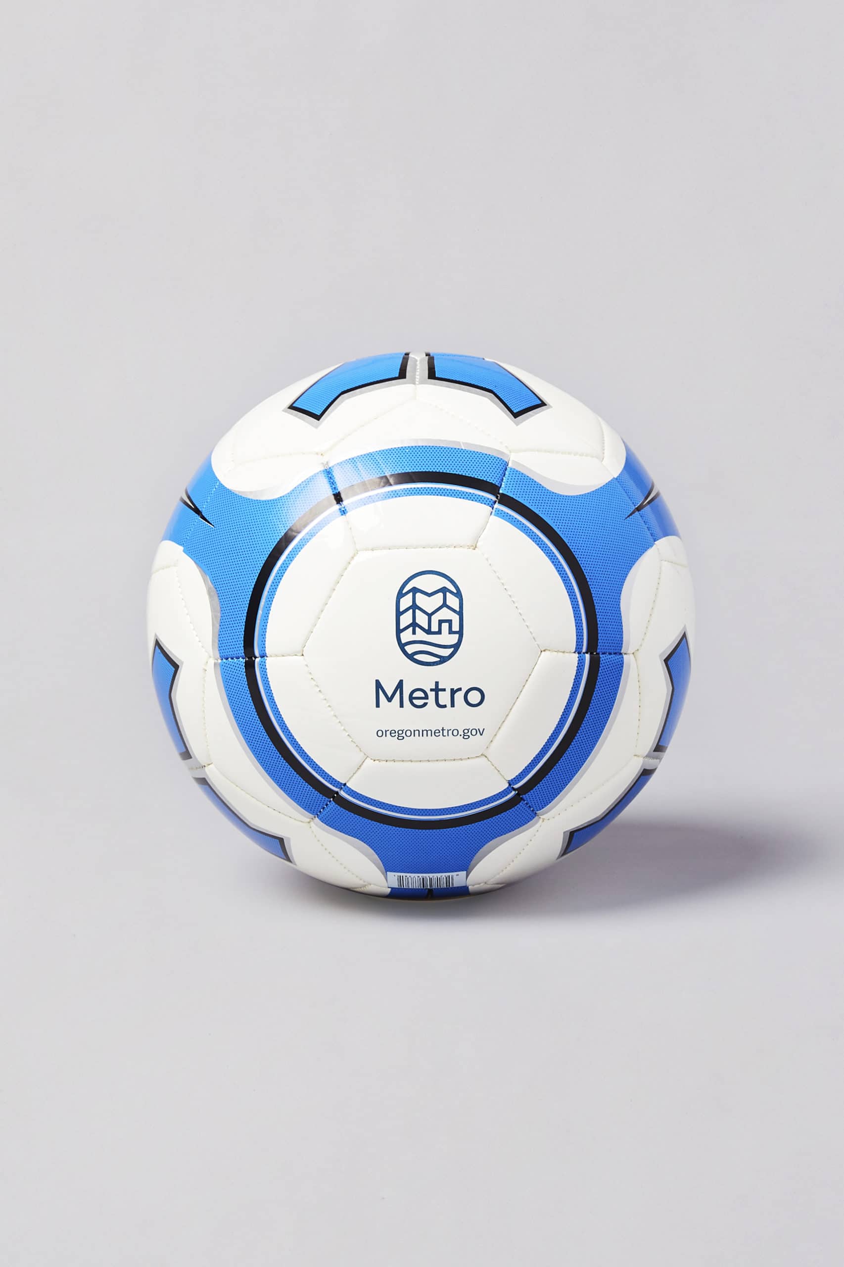Metro_Soccer-Ball_Vertical